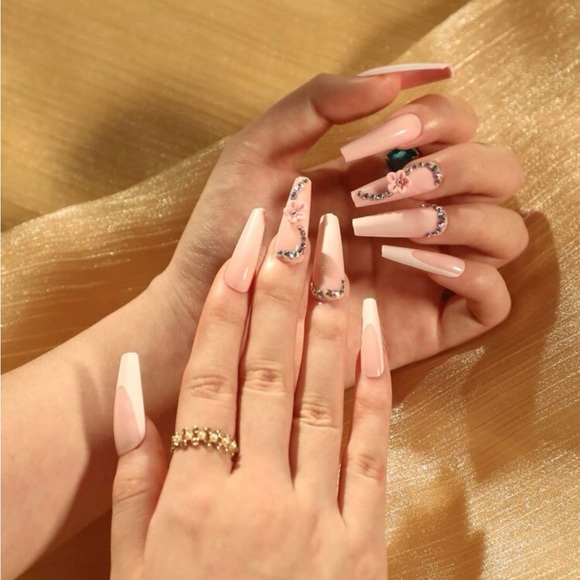 Coffin/Ballerina Shaped Press-on nails - Picture 1 of 2